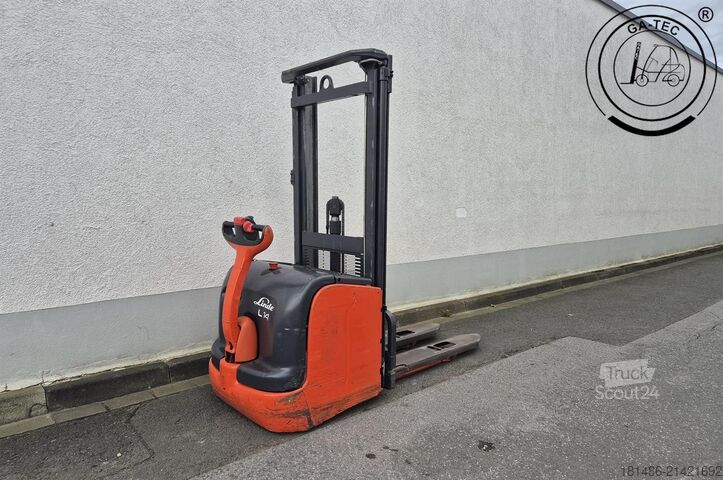 Empilhador manual Linde L14