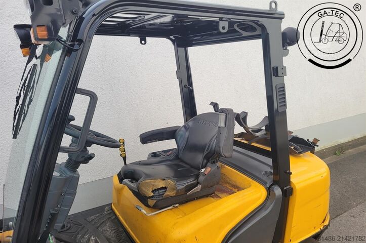 Навантажувачі LPG Hyundai 30L-7A