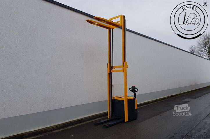 Handmatige stapelaar Jungheinrich EJC 14