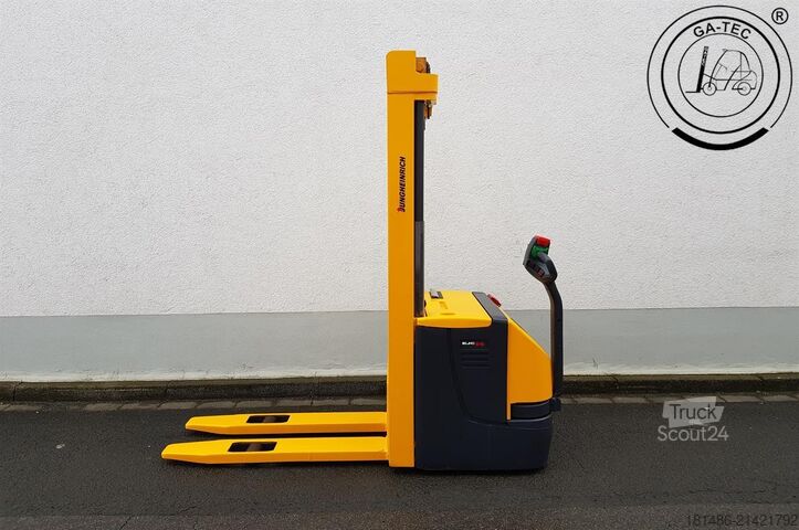 Handmatige stapelaar Jungheinrich EJC 14