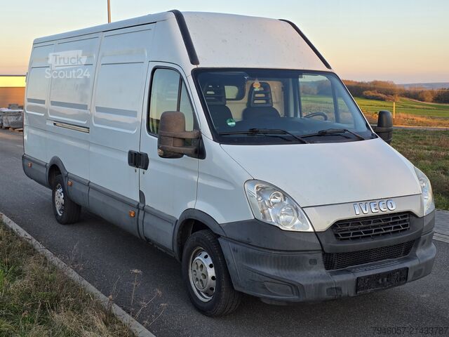 Fourgon surélevé et rallongé Iveco Daily Maxi 35S13