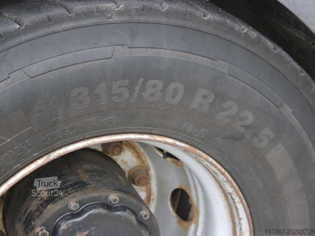 Gru montata su autocarro MAN TGS 33.500,6X6,EURO 6,RETARDER,PALFINGER Q170Z96