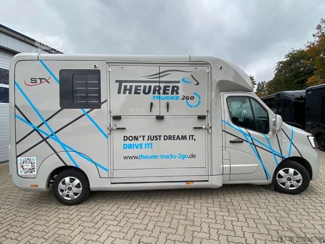 Transportor de animale RENAULT Master STX Haras 3 sitzer