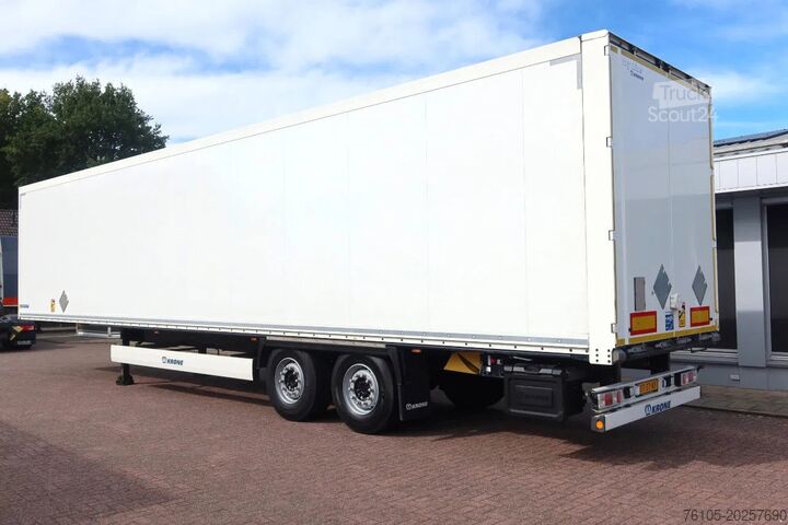 Koffer Krone 2 Asser Gesloten Trailer Lift As
