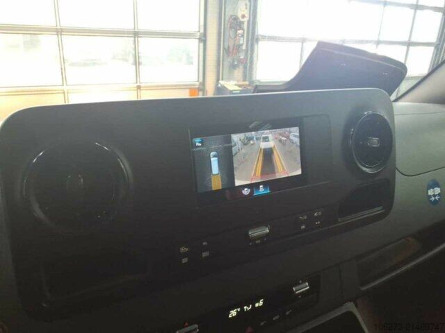 Van Mercedes-Benz Sprinter 317 CDI Kombi,Rollstuhllift,8Sitze