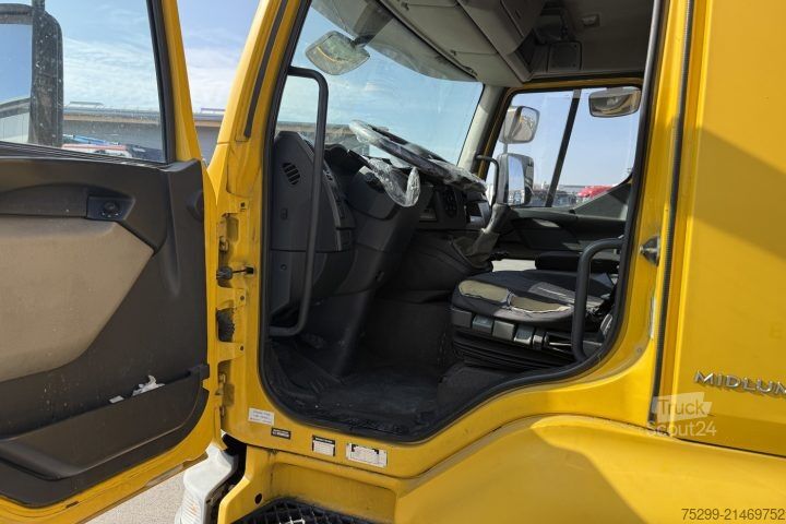 Camion caisson Renault Midlum 280.16 Koffer/HB Motorschaden / Swiss-Vehicle