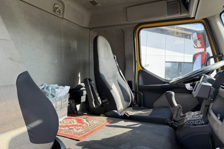 Camion caisson Renault Midlum 280.16 Koffer/HB Motorschaden / Swiss-Vehicle