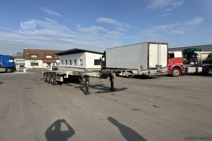 Semi-remorque à carrosserie interchangeable Fliegl SDS 380 Containertransport / Swiss-Vehicle