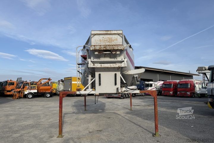 Komercinė transporto priemonė  Moser Betonsilo