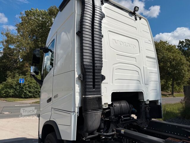 Контейнеровоз з гачком (рол-офф) VOLVO FH 460 6x2 Abrollkipper AHK