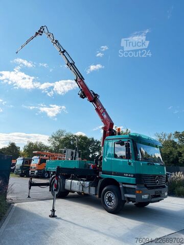 Grue montée sur camion MERCEDES-BENZ Actros 1840 4x2 SZM Kran 26m FUNK WINDE Korb