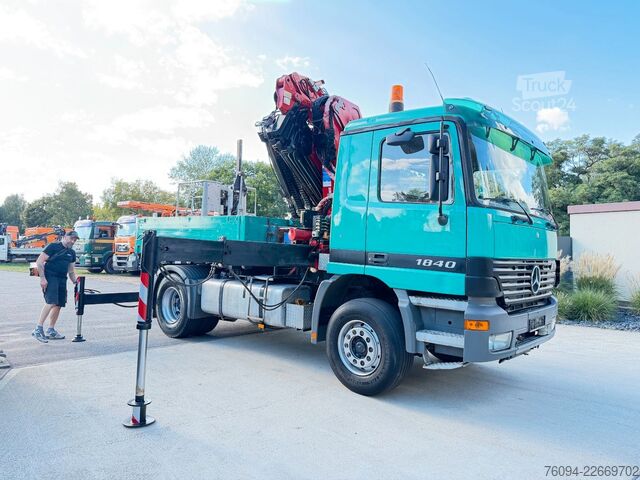 Grue montée sur camion MERCEDES-BENZ Actros 1840 4x2 SZM Kran 26m FUNK WINDE Korb