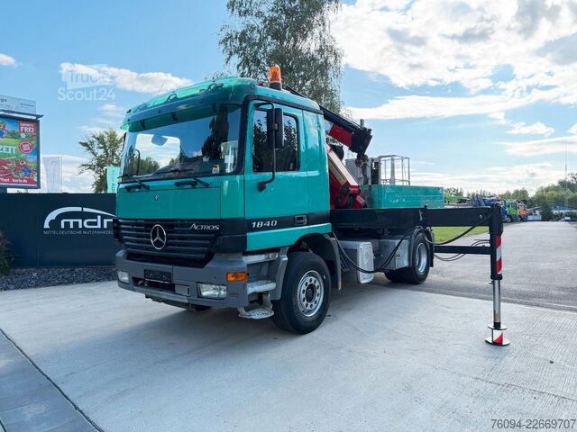 Camión de plataforma MERCEDES-BENZ Actros 1840 4x2 SZM Kran 26m FUNK WINDE Korb