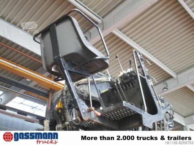 Grue montée sur camion HLK 96a2 , Greifersteuerung, faltbar,Hochsitz