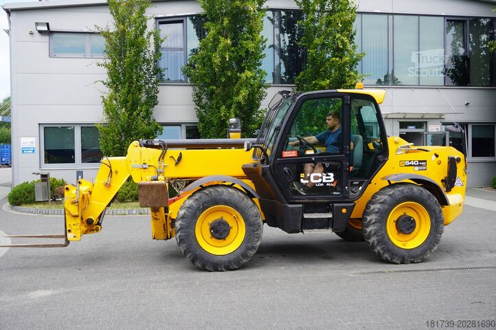 محمل تلسكوبي JCB 540-140 telescopic loader / 14 m range