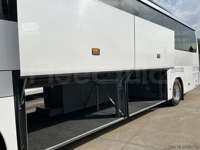 Tur aracı Setra S415