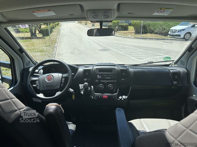 Autocaravana semi-integrada Fiat Ducato Carasuite 650 MF 5 | Schlafplätze 5 | Teilintegriert