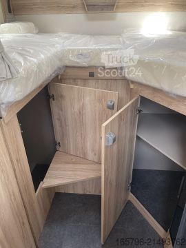 Camper semintegrato Eura Mobil Profila T 695 EB Mondial Edition 180 PS * Automatik * Lithium