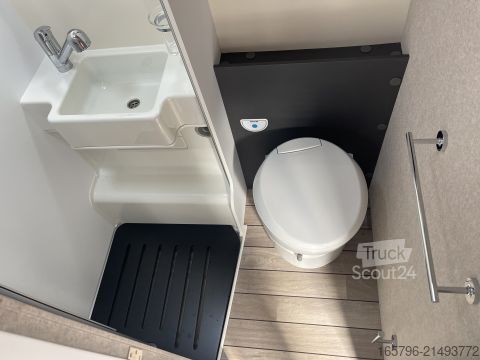 Camper semintegrato Forster T 699 EB 140 PS * Automatik * 3,5 t