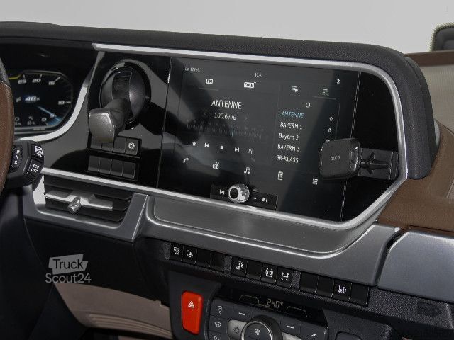 Tractor estándar DAF XG+ 480 FT + LUFT/LUFT + 1105l TANKS + FULL SPOILE