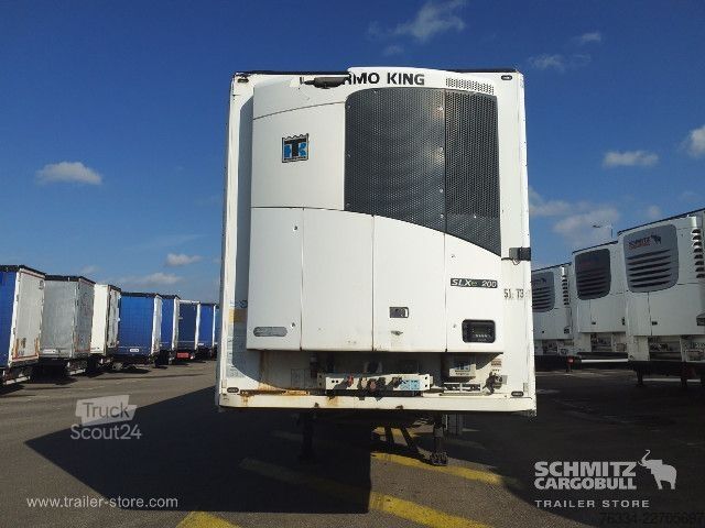 Refriģeratora puspiekabe Schmitz Cargobull Semitrailer Reefer Standard Hayon