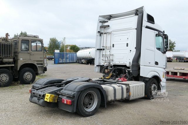 Грузовик для опасных материалов MERCEDES-BENZ 1843 Actros 4x2, Retarder, AC,2x Tank, Lowliner