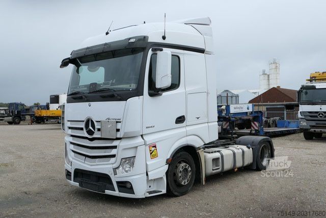 Грузовик для опасных материалов MERCEDES-BENZ 1843 Actros 4x2, Retarder, AC,2x Tank, Lowliner