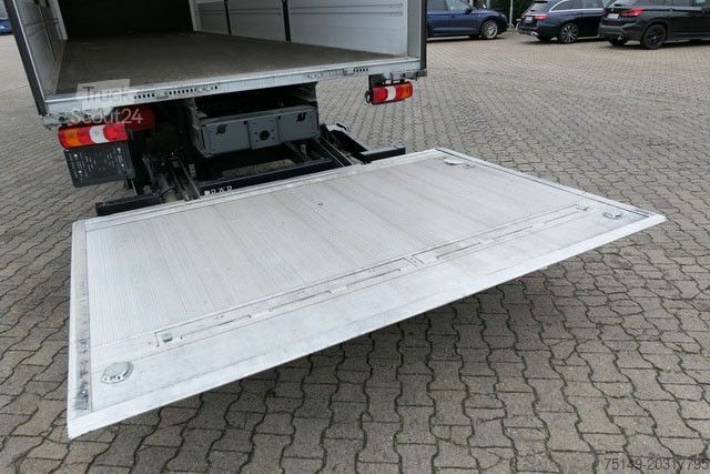 Бортовой грузовик с тентом MERCEDES-BENZ 1521 L Atego 4x2, LBW, Schiebeplane, Klima, Luft
