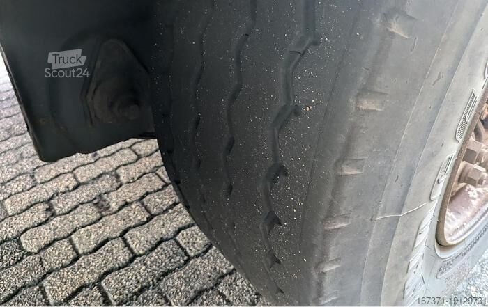 2005 krone SD 27 curtainsider | Saf disc | goede banden. krone SD 27 curtainsider | Saf disc | good tires.