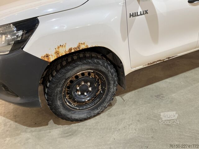 Pickup Toyota HiLux 2.4 D-4D Double Cab 150 PK 4X4 / Airco / ...