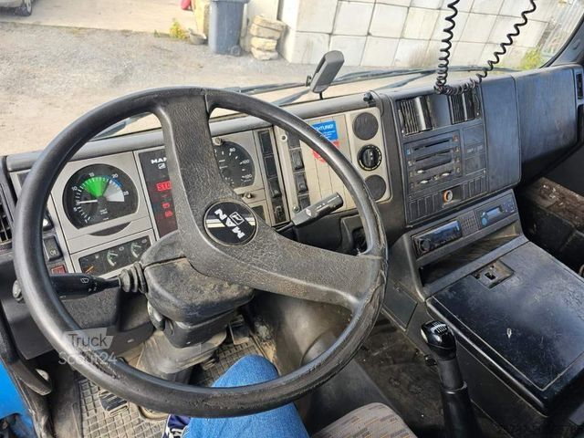 Автобетоносмеситель MAN 26.293 6x4 Betonmi. 8 cbm Intermix Trommel v2001