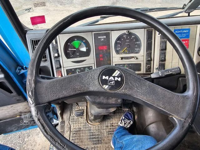 Автобетоносмеситель MAN 26.293 6x4 Betonmi. 8 cbm Intermix Trommel v2001