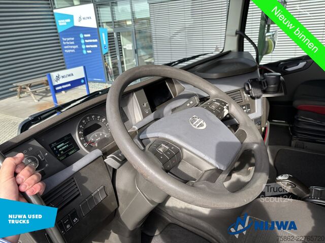 Estándar-SZM Volvo FH 460 6x4 i.c.m. ESVE oplegger met Palfinger E...