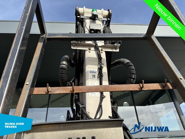 Estándar-SZM Volvo FH 460 6x4 i.c.m. ESVE oplegger met Palfinger E...