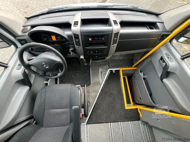 Minibus MERCEDES-BENZ Sprinter 311 Cdi Automatik L2H2 VDL 9Sitze Lift