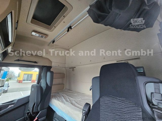 Шасі вантажівки MERCEDES-BENZ Arocs 3251 8x2/Vorbereitung Fronstutze Ladekra