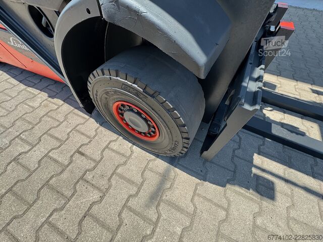 Dyzeliniai šakiniai krautuvai Linde H25D-392-02--EK