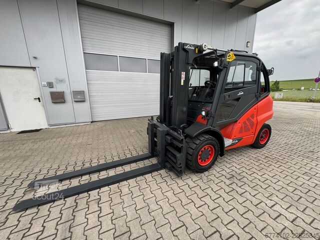 Rokovalci s kontejnerji Linde H40T-394-02--EK