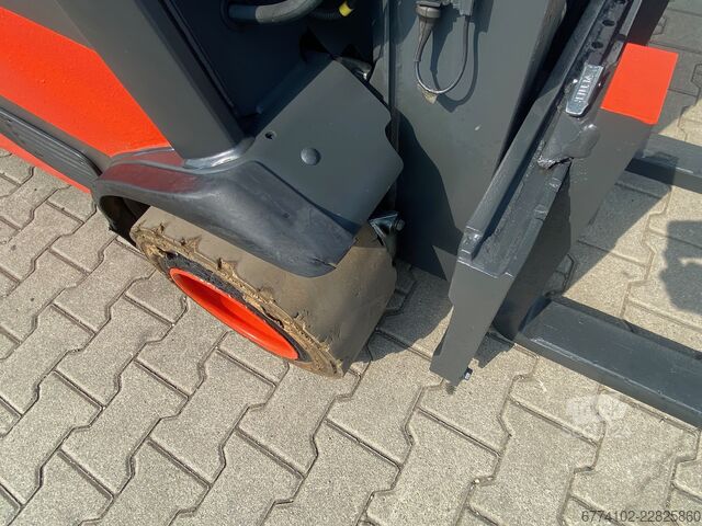 Електрични – 4 точка Linde E20PL-02--EK + Ladegerät 3516