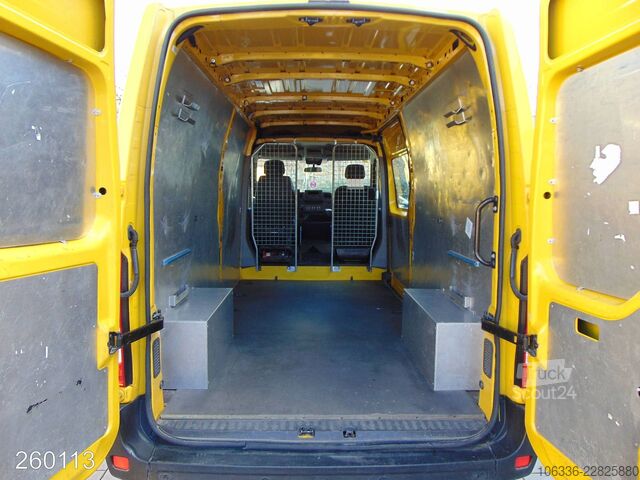 Komercijalno vozilo sa visokim krovom RENAULT Master 2.3 dCi 135 L3H2 -Kamera-