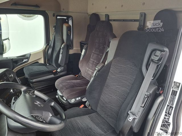 Samochód z wymienną zabudową MERCEDES-BENZ 2540 L Actros 6x2 Fahrschule 5-Sitzer Liftachse