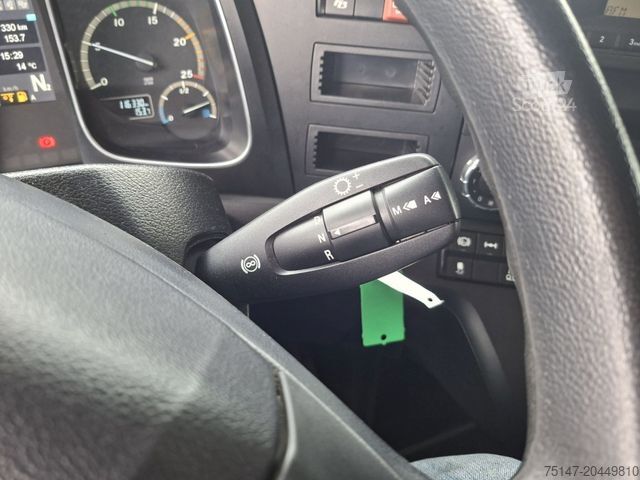 Samochód z wymienną zabudową MERCEDES-BENZ 2540 L Actros 6x2 Fahrschule 5-Sitzer Liftachse