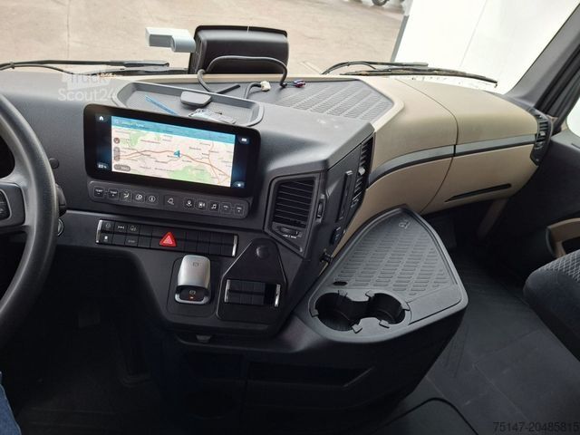 Standaard trekker MERCEDES-BENZ 1846 LS Actros StreamSpace ACC Navi Euro6D