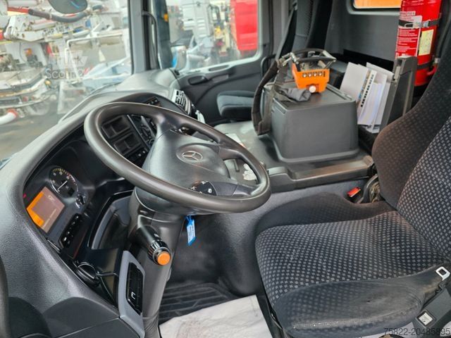 Kamion sa pumpom za beton MERCEDES-BENZ Actros 3241 / 31 Meter Pumpe Liebherr Schwing