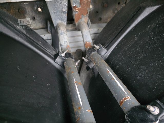 Kamion sa pumpom za beton MERCEDES-BENZ Actros 3241 / 31 Meter Pumpe Liebherr Schwing