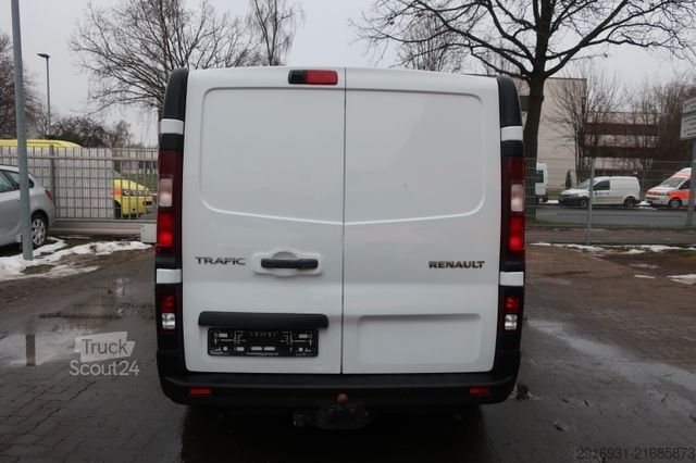 Dobozos furgon RENAULT Trafic Kasten L2H1 2,9t Komfort / Klima / FN:266