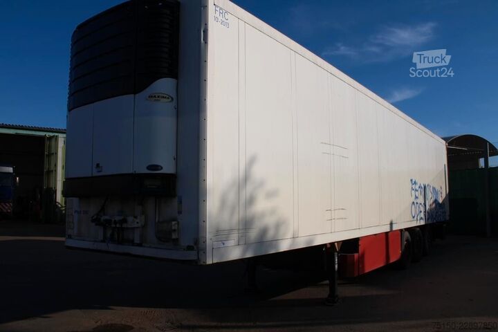 Hűtő félpótkocsi SCHMITZ CARGOBULL Carrier Maxima 1300 defekt Doppelstock Nr.: 679