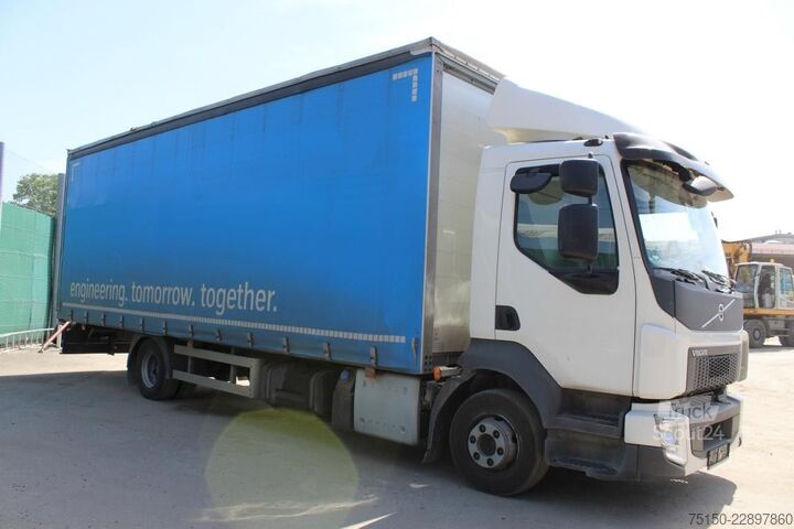 Kamion sa ravnom platformom i ceradom VOLVO FL 210 4x2 BL - Nr.: 611