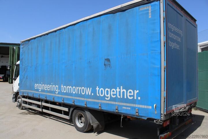 Kamion sa ravnom platformom i ceradom VOLVO FL 210 4x2 BL - Nr.: 611