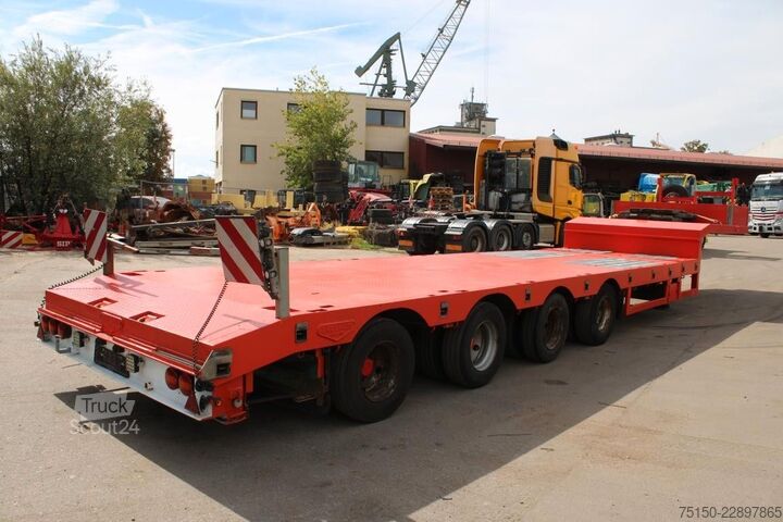 Alacsony rakfelületű félpótkocsi BROSHUIS Semi Tieflader 4 Achs SAF TELESKOP Nr.: 391